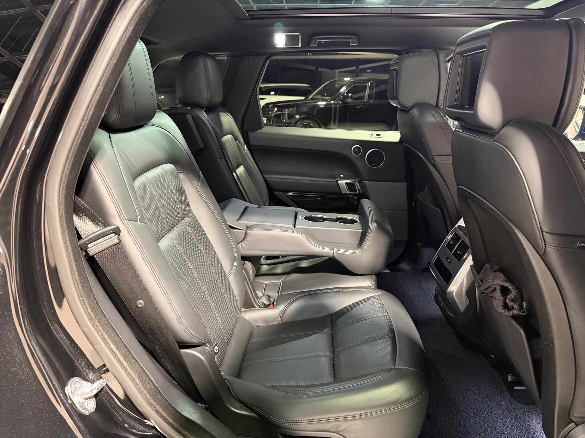 Land Rover Range Rover Sport 2.0 P400e 13.1kWh HSE GPF Dynamic SUV 5dr Petrol Plug-in Hybrid Auto 4WD Euro 6 (s/s) (404 ps)